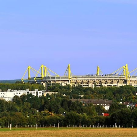 Schoene Grosse Wohnung 2 Schlafzimmer Bis 6 Pax Naehe Stadion Signal Iduna 多特蒙德 外观 照片