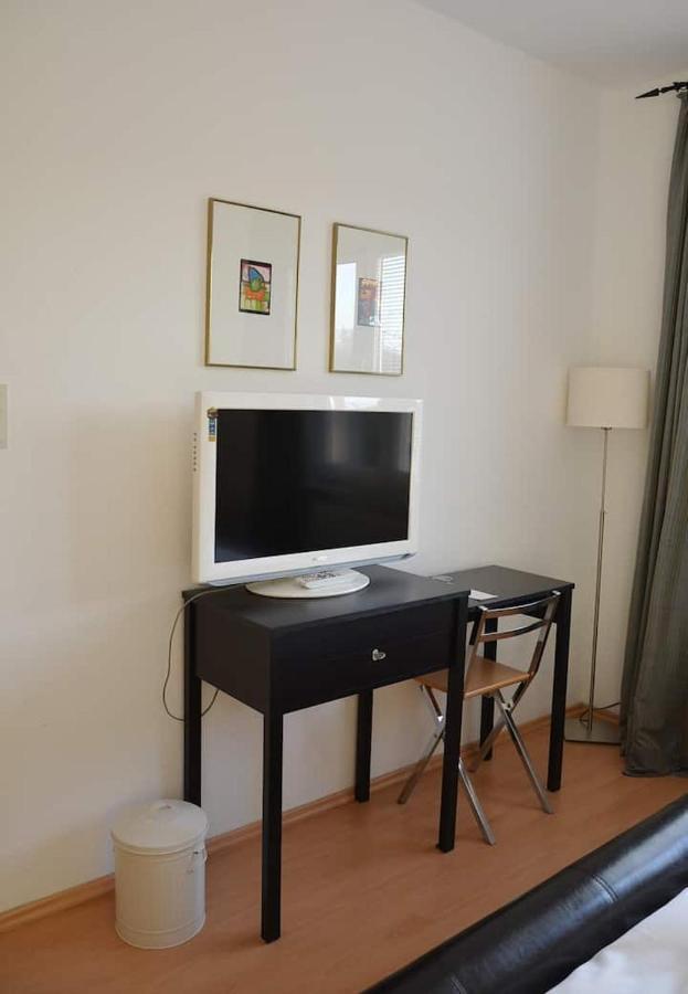 Schoene Grosse Wohnung 2 Schlafzimmer Bis 6 Pax Naehe Stadion Signal Iduna 多特蒙德 外观 照片