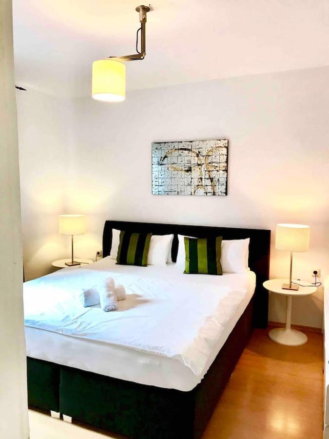 Schoene Grosse Wohnung 2 Schlafzimmer Bis 6 Pax Naehe Stadion Signal Iduna 多特蒙德 外观 照片