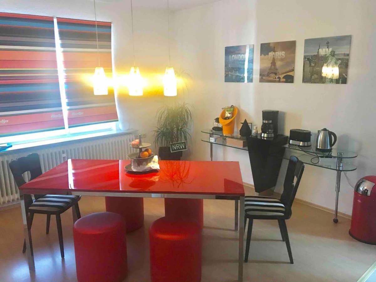 Schoene Grosse Wohnung 2 Schlafzimmer Bis 6 Pax Naehe Stadion Signal Iduna 多特蒙德 外观 照片